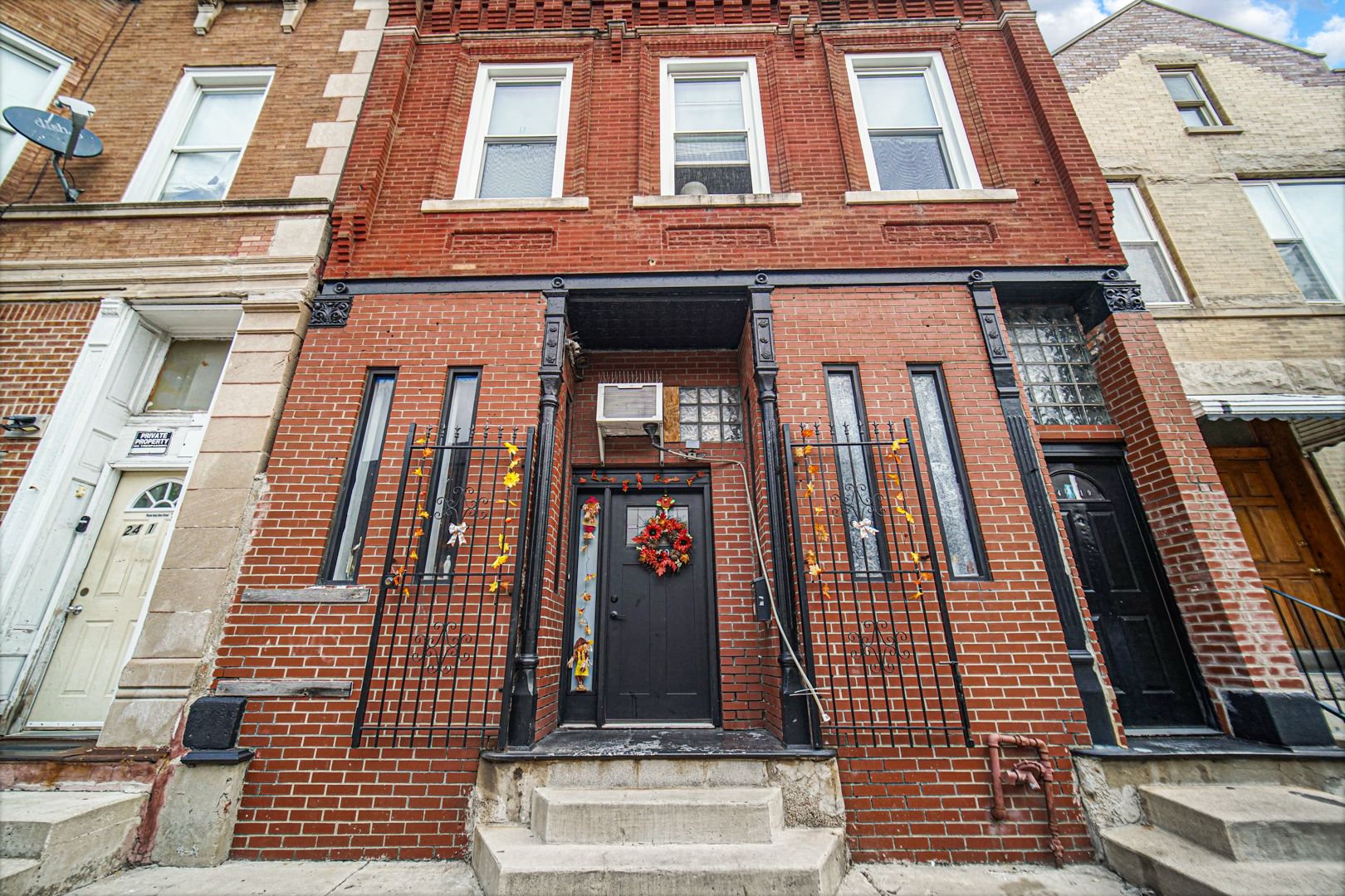 2419 S Albany Avenue — Chicago, IL 60623