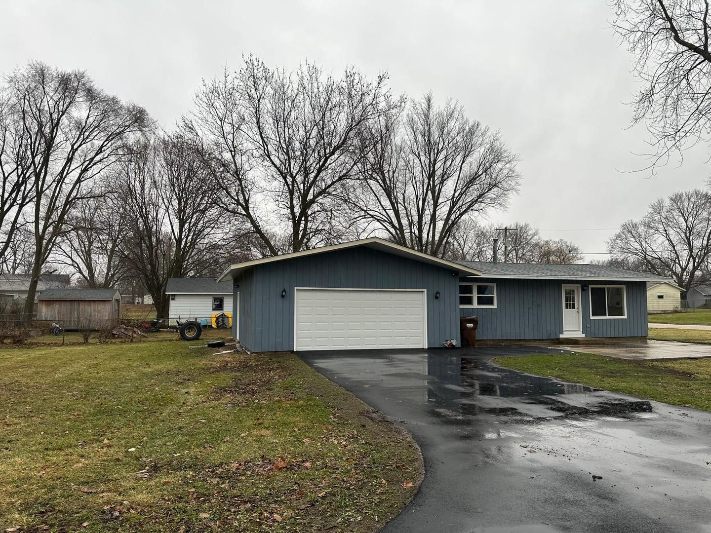 307 Grant Street — Harvard, IL 60033