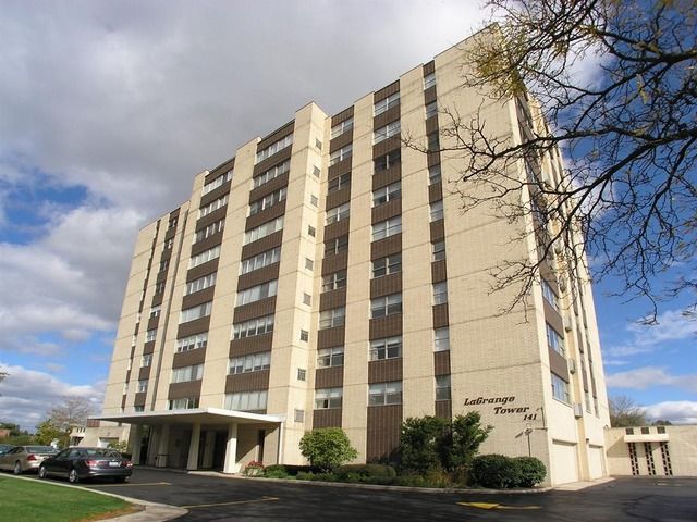 141 La Grange Road, La Grange, IL 60525