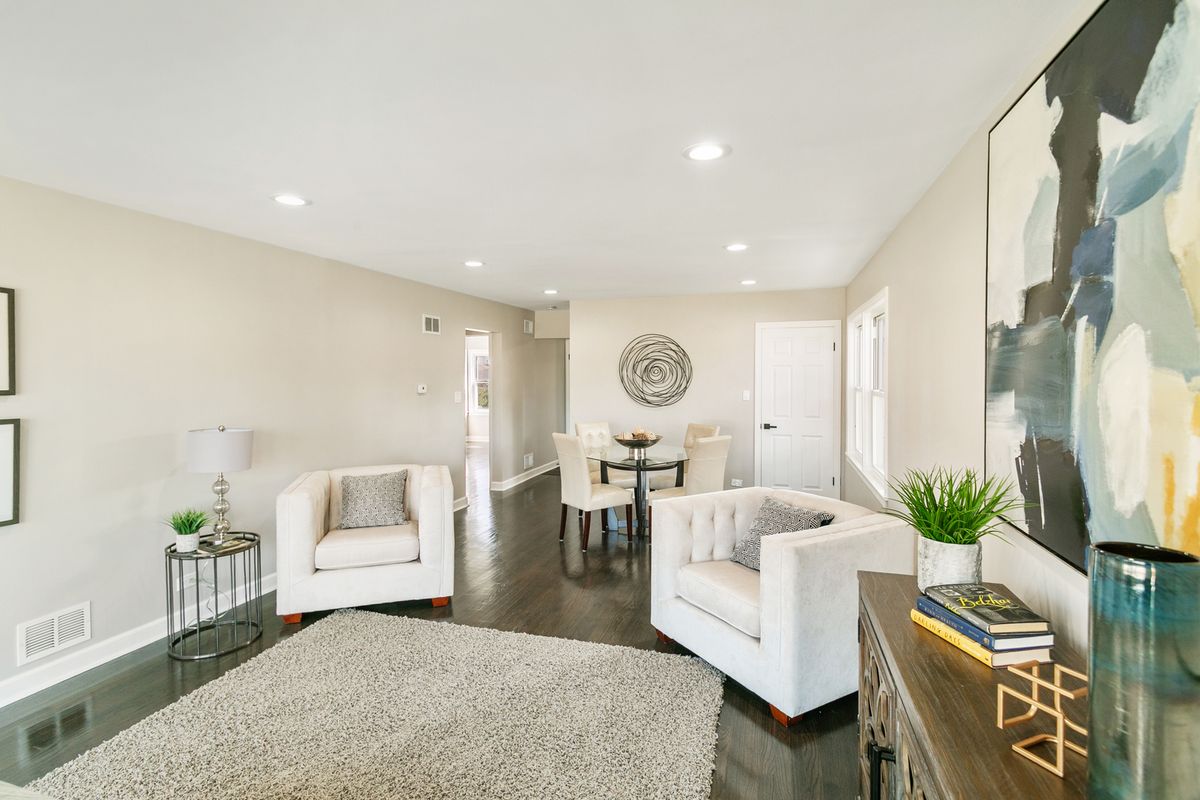 2263 14th Avenue, North Riverside, IL 60546