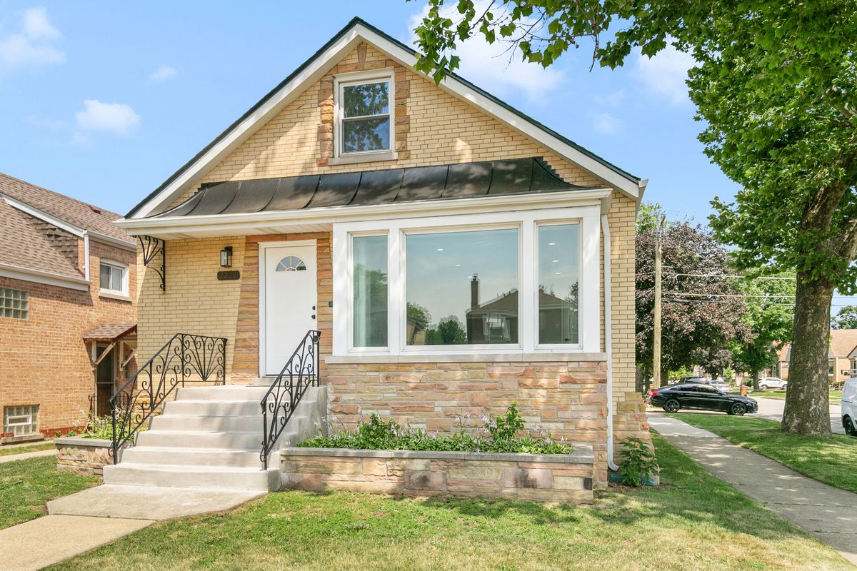 2263 14th Avenue, North Riverside, IL 60546