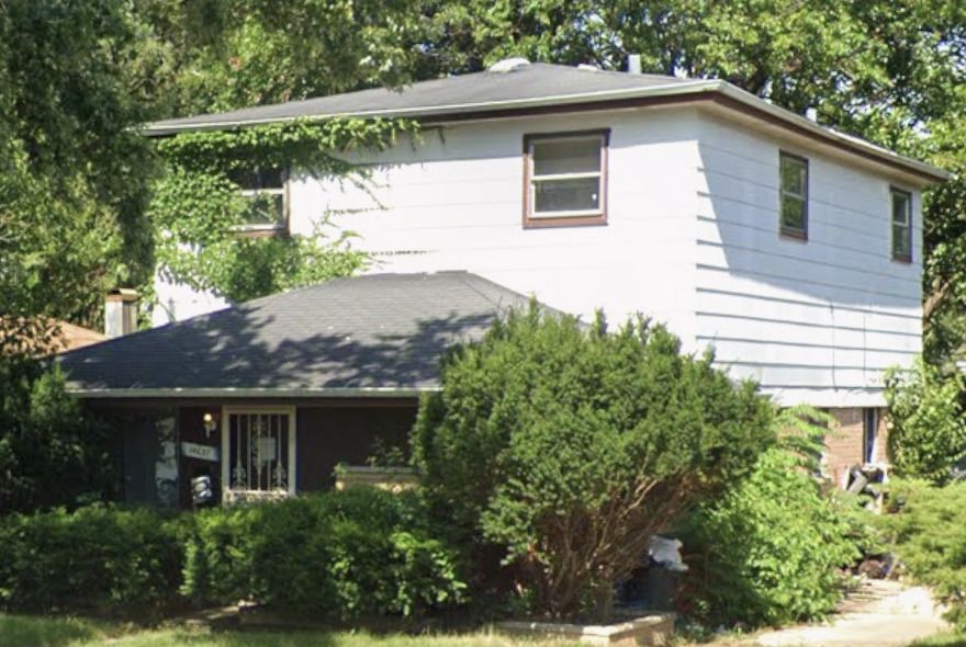 14637 Kenwood Avenue — Dolton, IL 60419