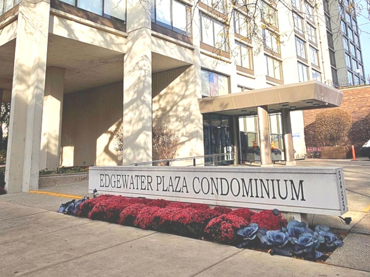 5455 SHERIDAN Road, Chicago, IL 60640