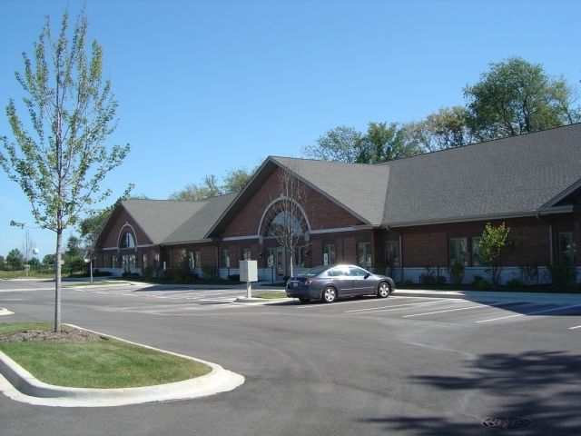 3913-29 Mercy Drive — McHenry, IL 60050