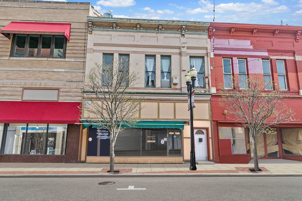 59 Grove Avenue, Elgin, IL 60120