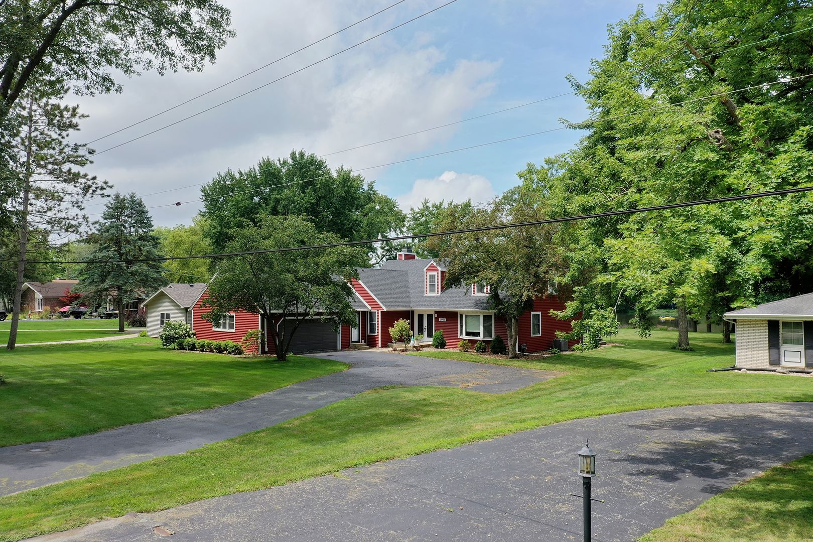1698 Bittersweet Drive — St. Anne, IL 60964