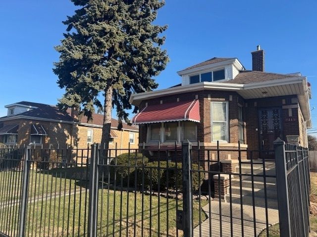 9441 S Prairie Avenue — Chicago, IL 60619
