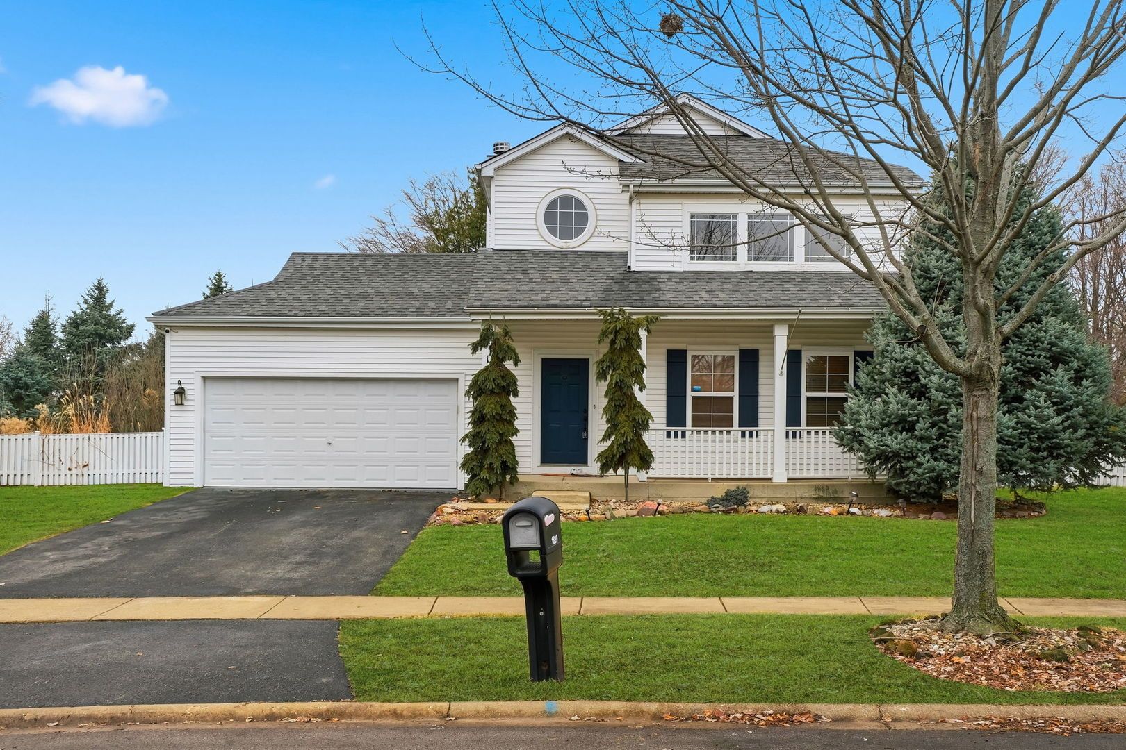 1820 Bluestem Circle — Aurora, IL 60504