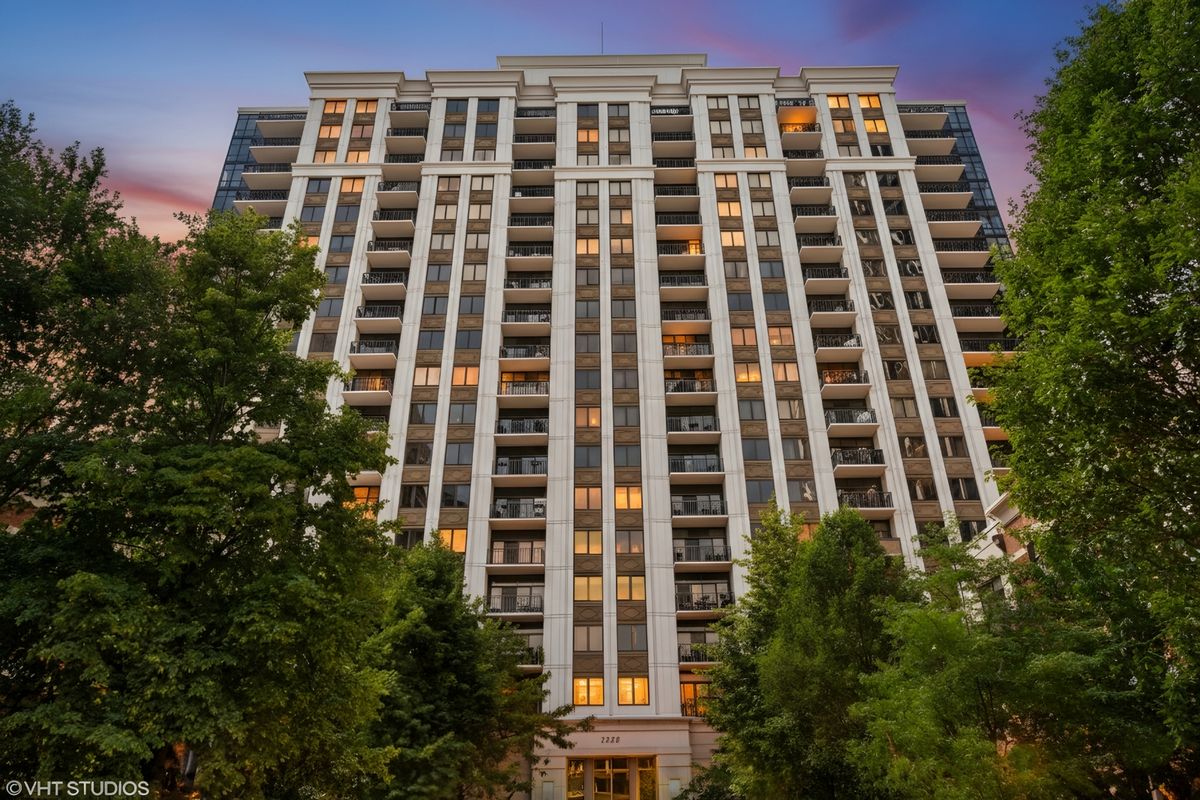 1322 PRAIRIE Avenue, Chicago, IL 60605