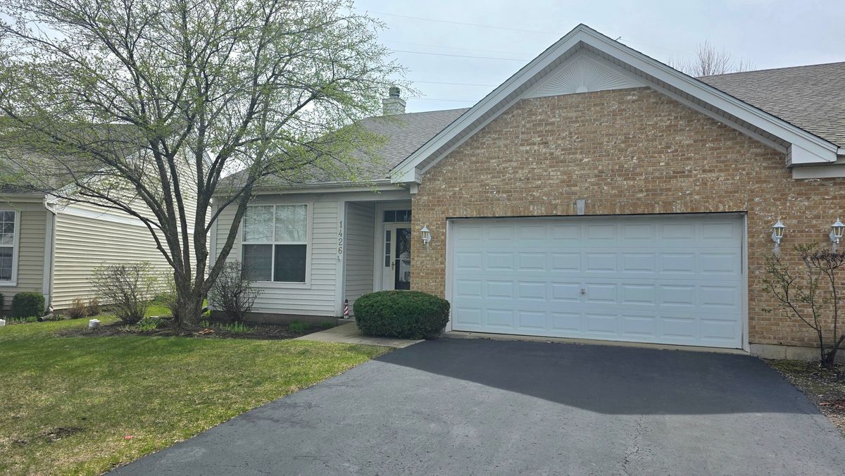 1426 Cambria Drive, DeKalb, IL 60115