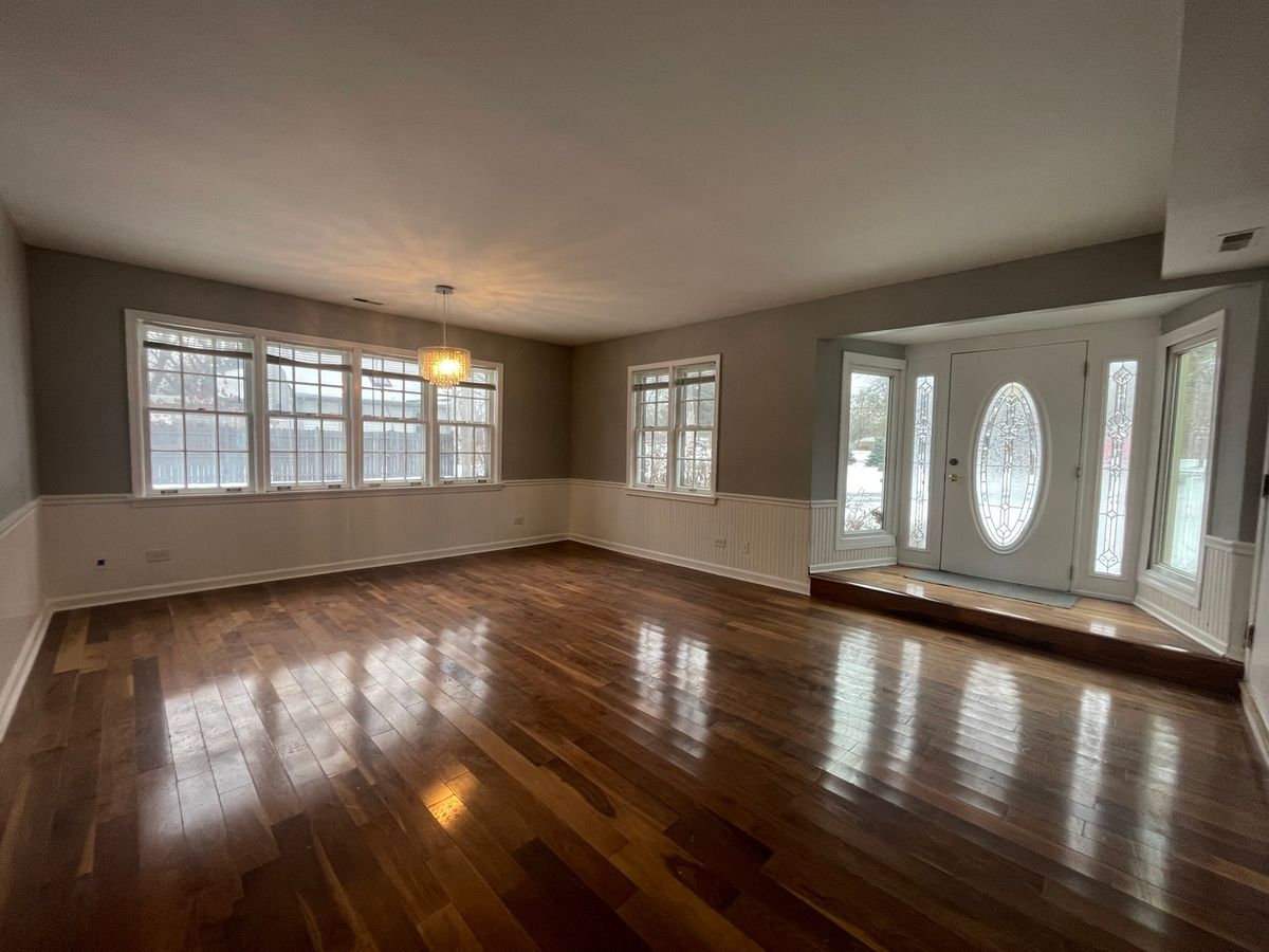1009 61st Street, La Grange Highlands, IL 60525
