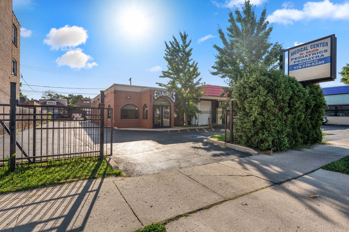 6023 Kedzie Avenue, Chicago, IL 60629