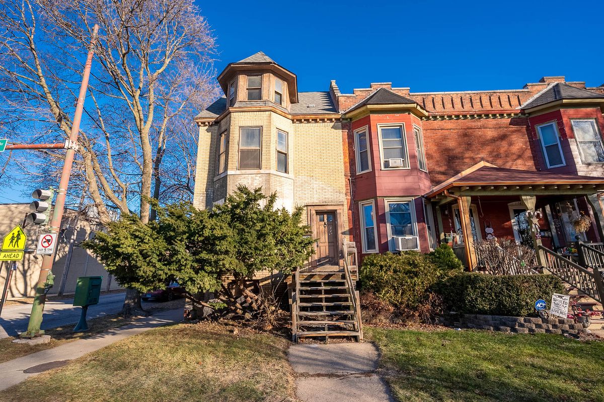 11301 Cottage Grove Avenue, Chicago, IL 60628