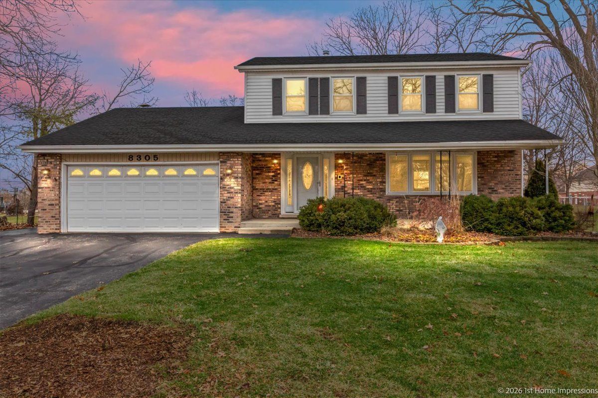8305 85th Court, Hickory Hills, IL 60457