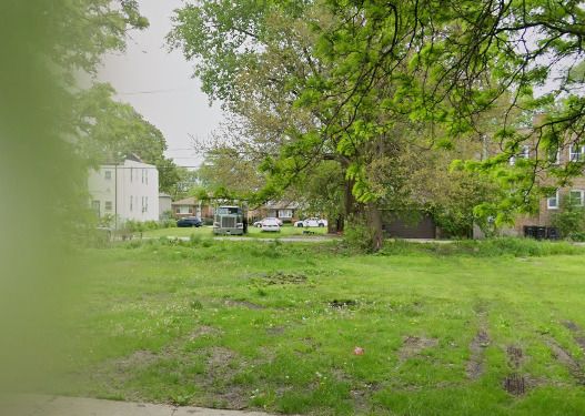 5929 S Loomis Boulevard — Chicago, IL 60636