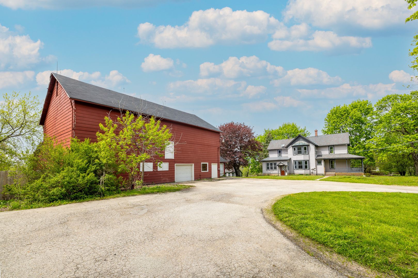 39520 N Kilbourne Road — Wadsworth, IL 60083