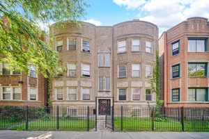 8142-8146 S Maryland Avenue — Chicago, IL 60619