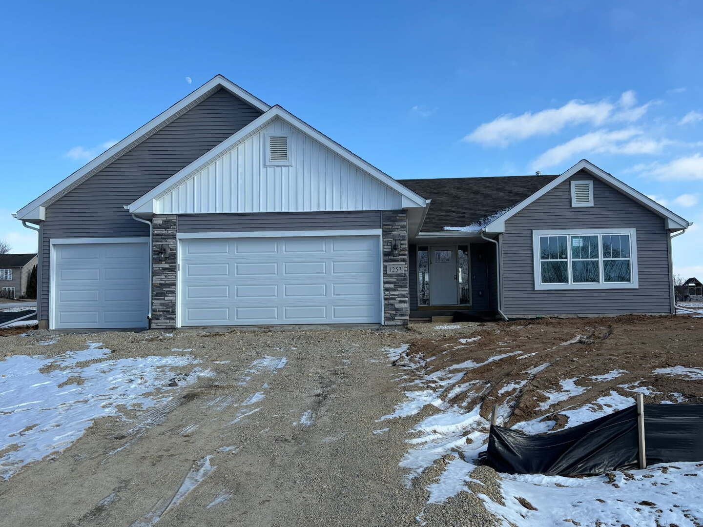 1257 GLACIER Drive — Byron, IL 61010