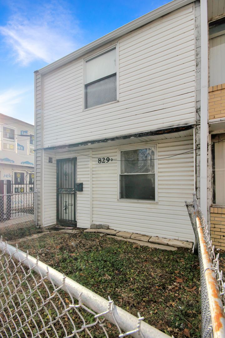 829 E 48th Street #D — Chicago, IL 60615