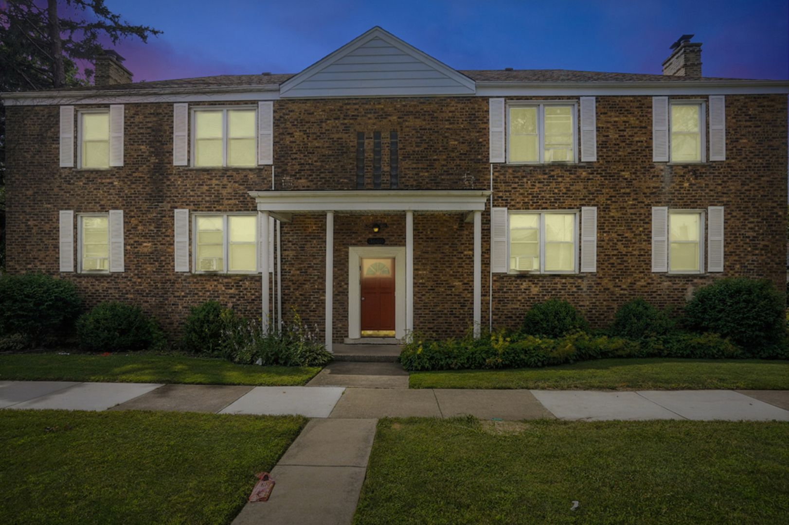3608 Jackson Street — Bellwood, IL 60104