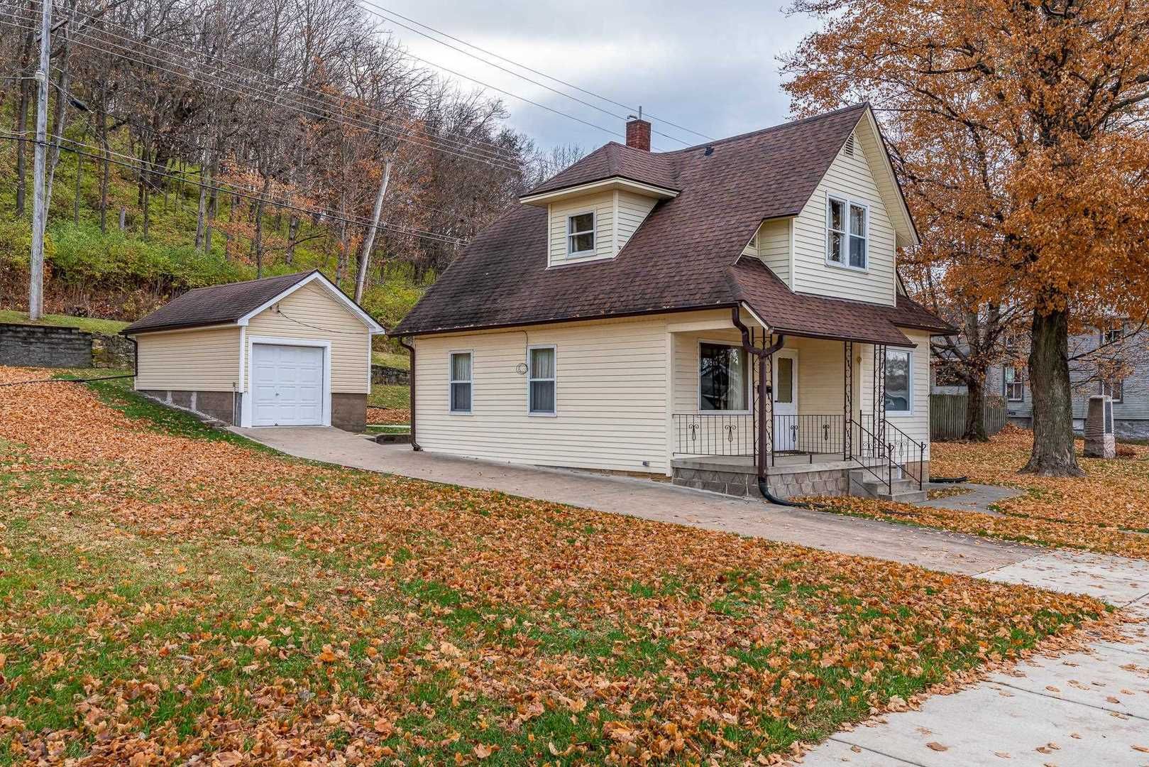 1104 Main Street — Savanna, IL 61074