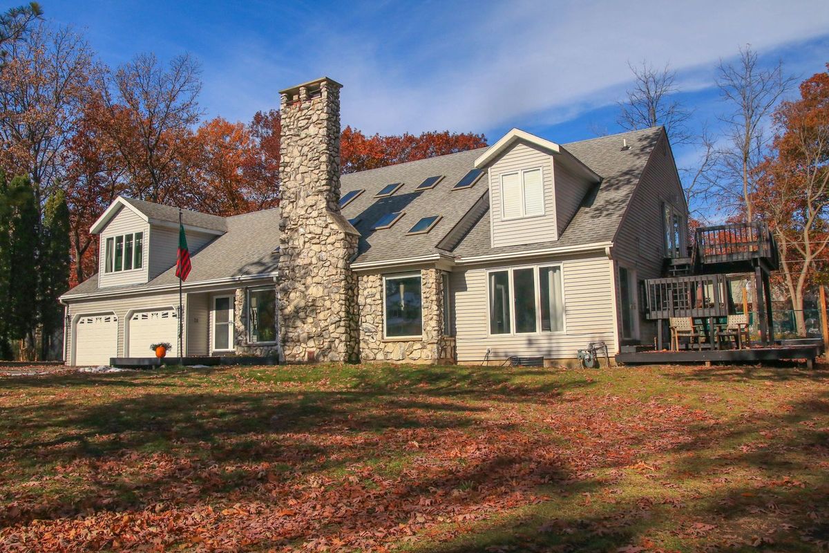 129 Cornwall Drive, Crete, IL 60417