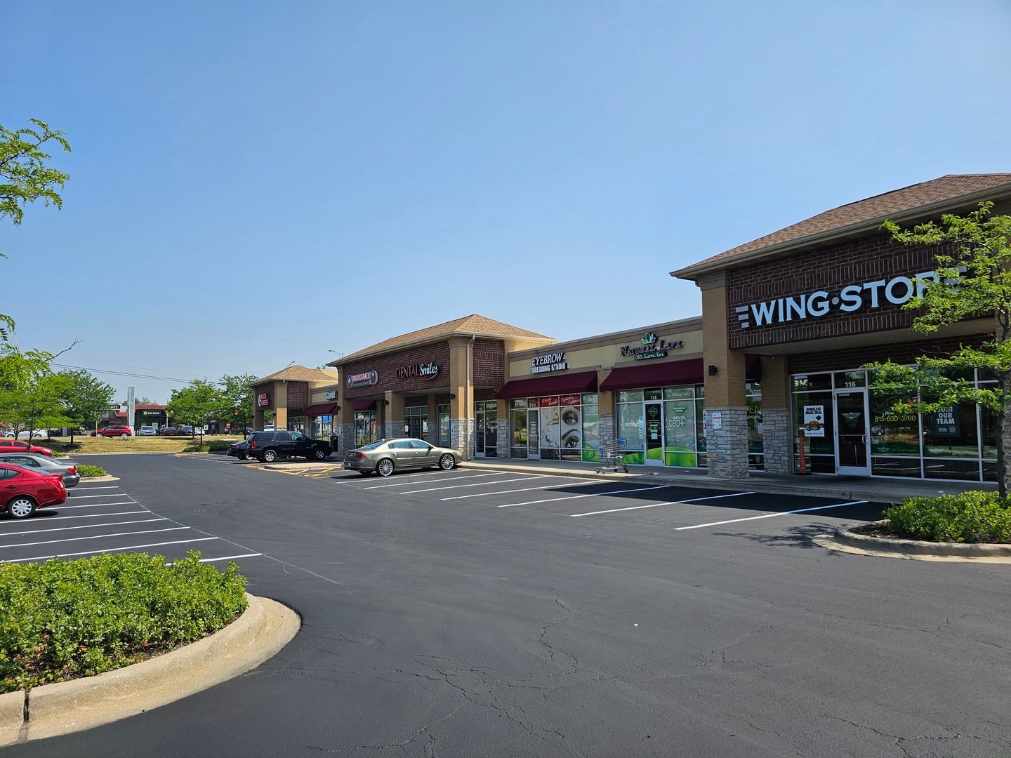 2410 W Jefferson Street #102 — Joliet, IL 60435