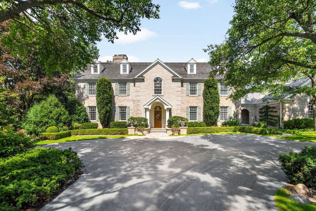 340 Westleigh Road, Lake Forest, IL 60045