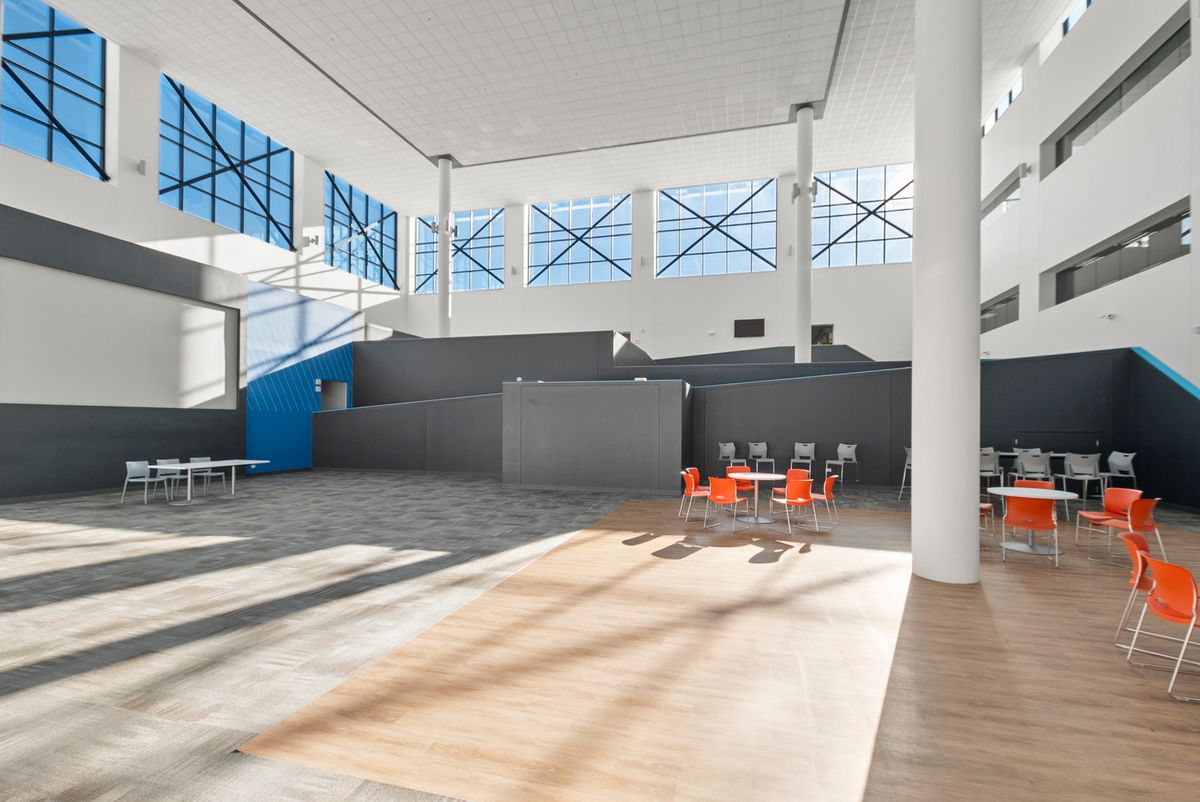 200 Applied Parkway, University Park, IL 60484