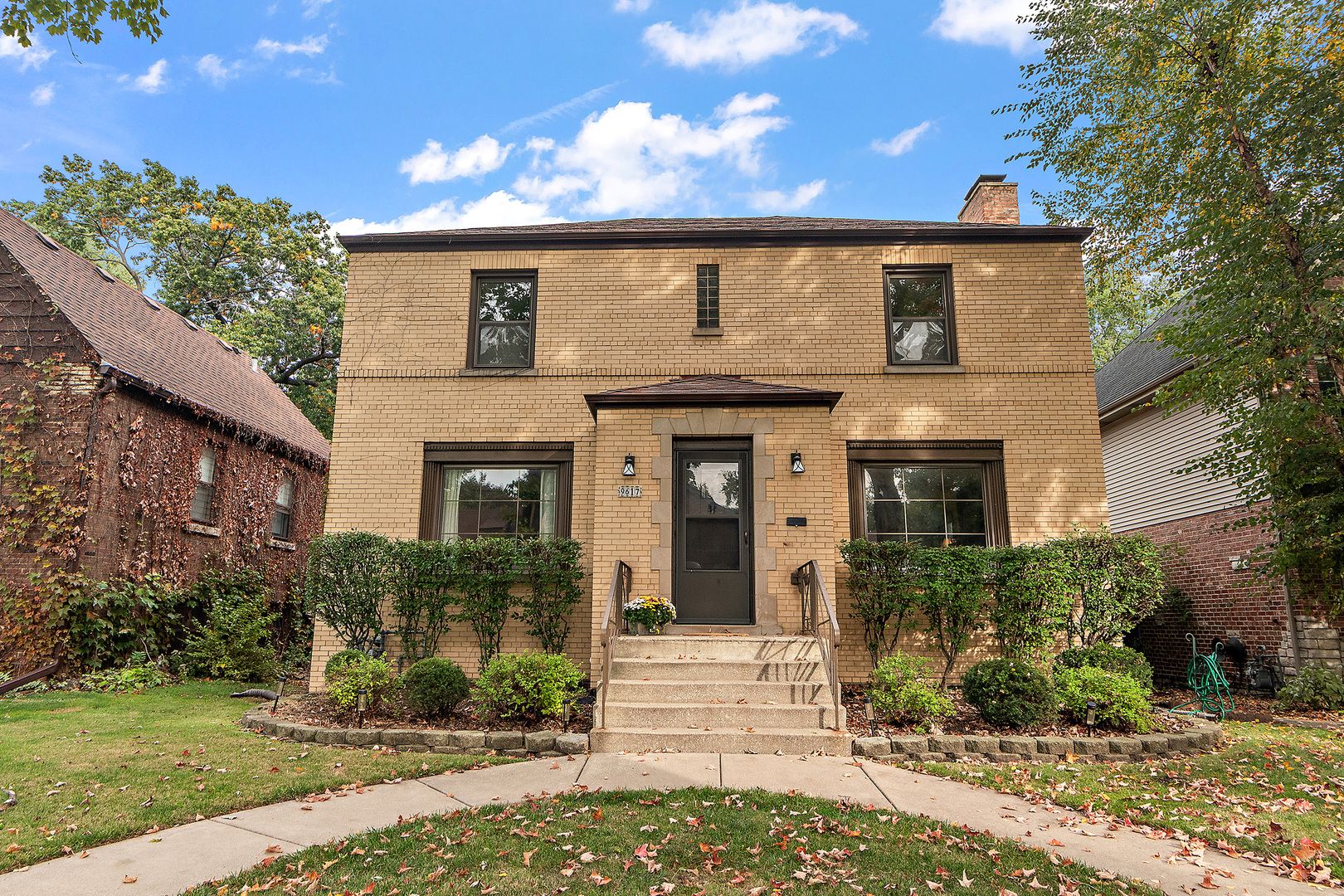 9617 Brandt Avenue — Oak Lawn, IL 60453