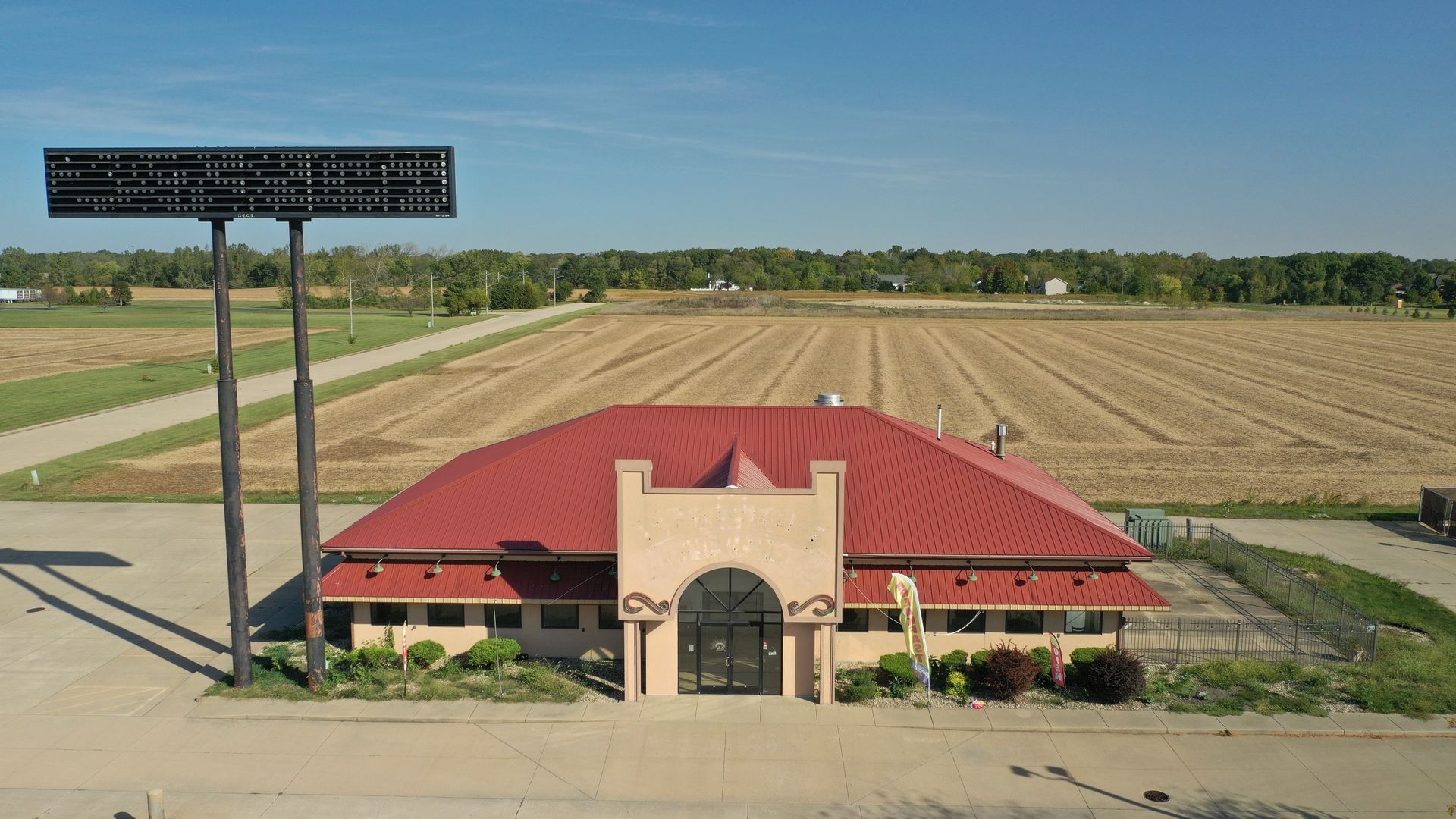 210 N Lewis Avenue — Oglesby, IL 61348