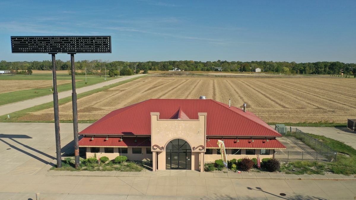 210 Lewis Avenue, Oglesby, IL 61348