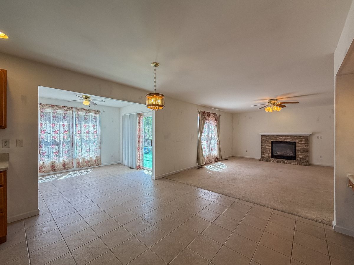702 Balsam Drive, St. Joseph, IL 61873