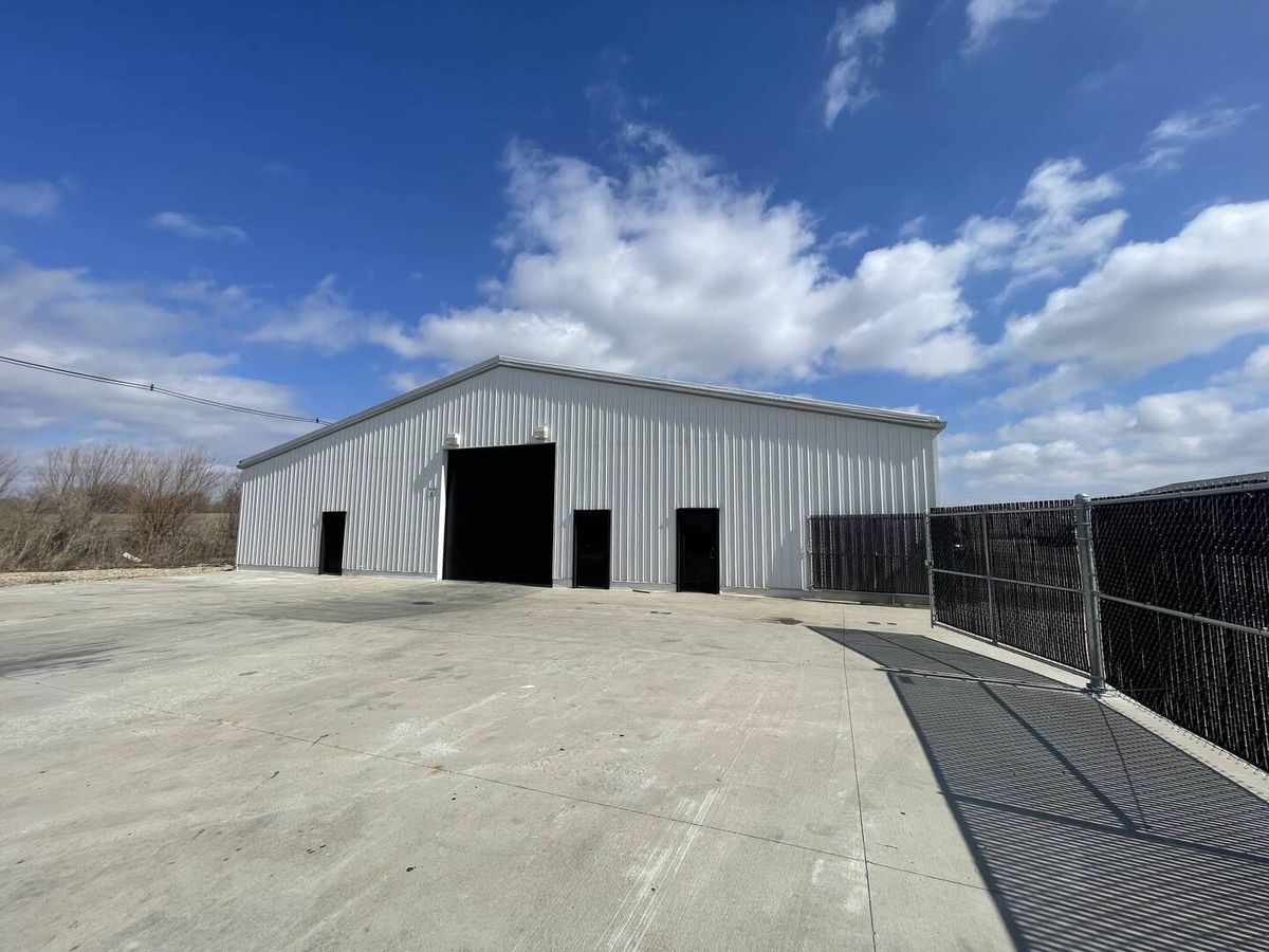 3611 Staley Road, Champaign, IL 61822