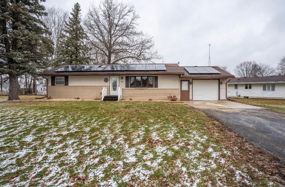 304 LUMAR Drive, Pearl City, IL 61062