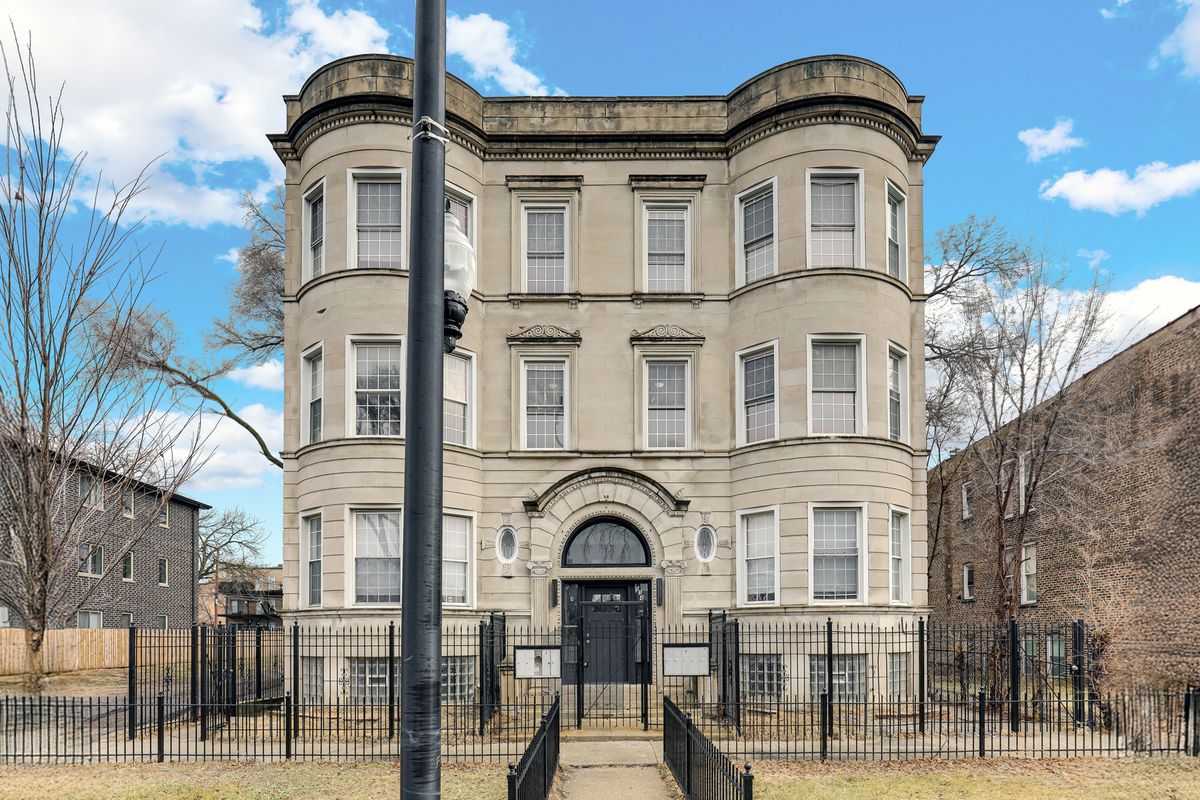 5343 Indiana Avenue, Chicago, IL 60615