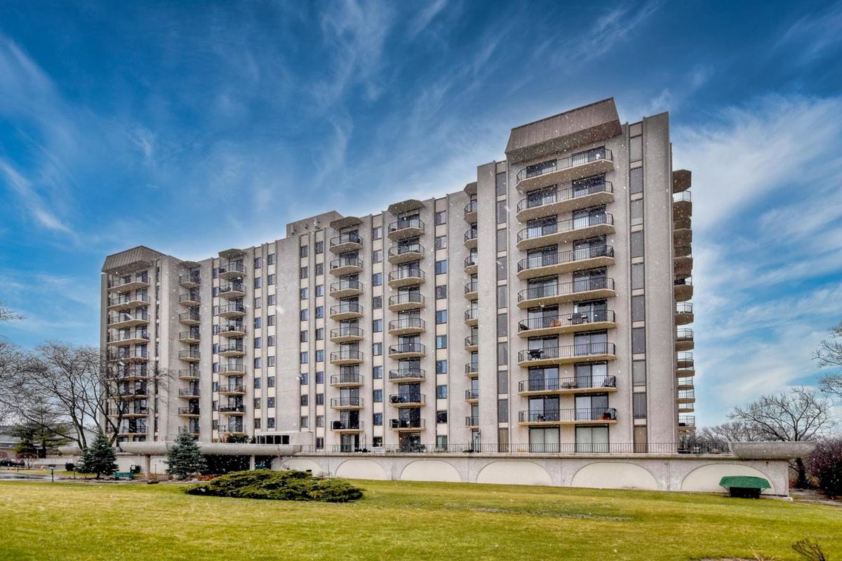 190 Wood Dale Road, Wood Dale, IL 60191