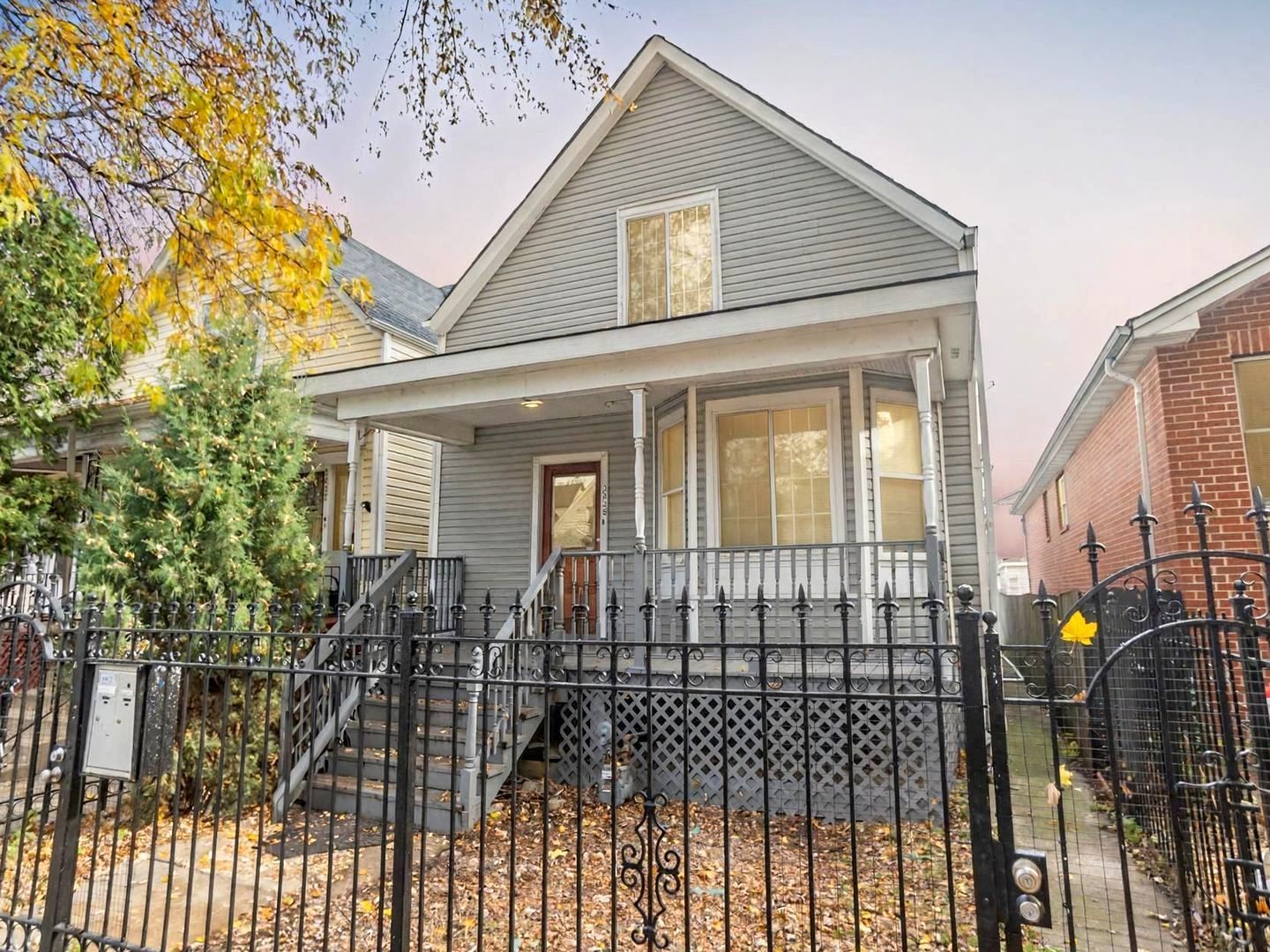 2235 N Tripp Avenue — Chicago, IL 60639