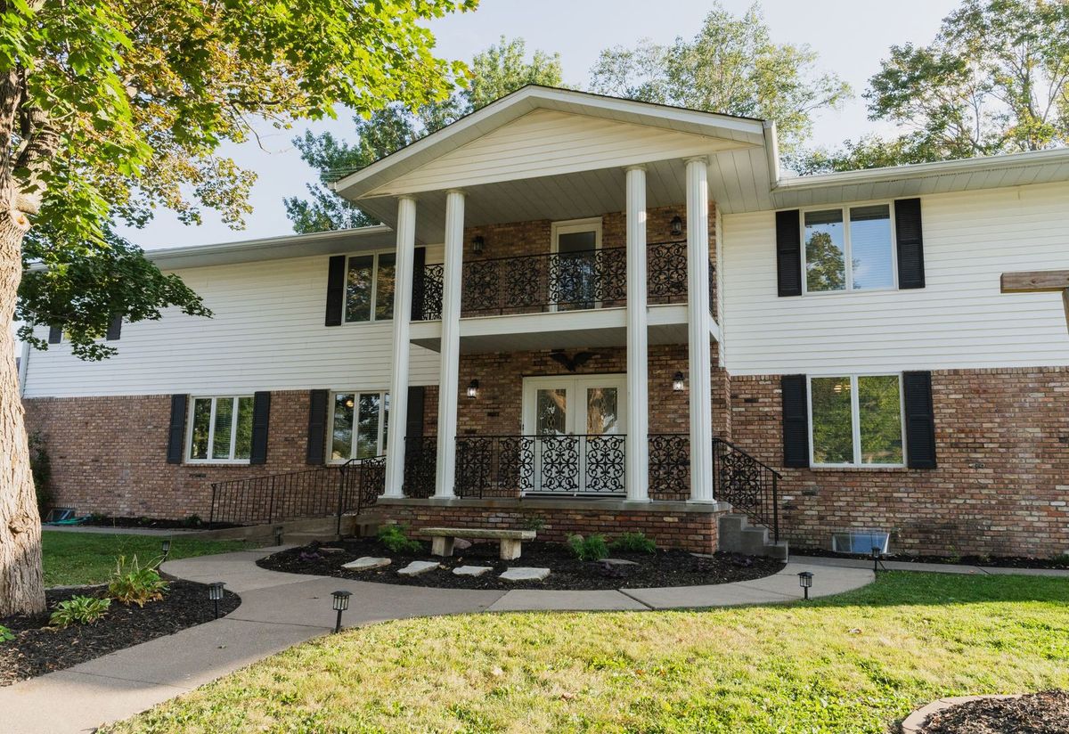 807 3rd Street, Durant, IA 52747