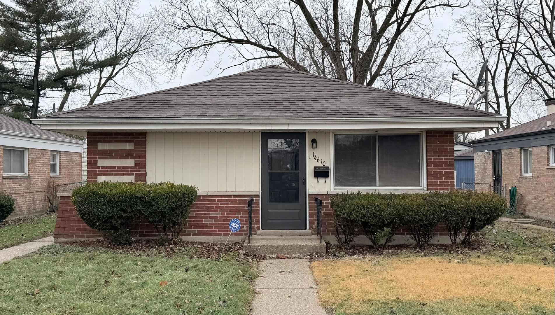 14610 Blackstone Avenue — Dolton, IL 60419