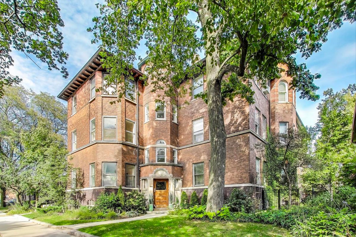 5515 Woodlawn Avenue, Chicago, IL 60637