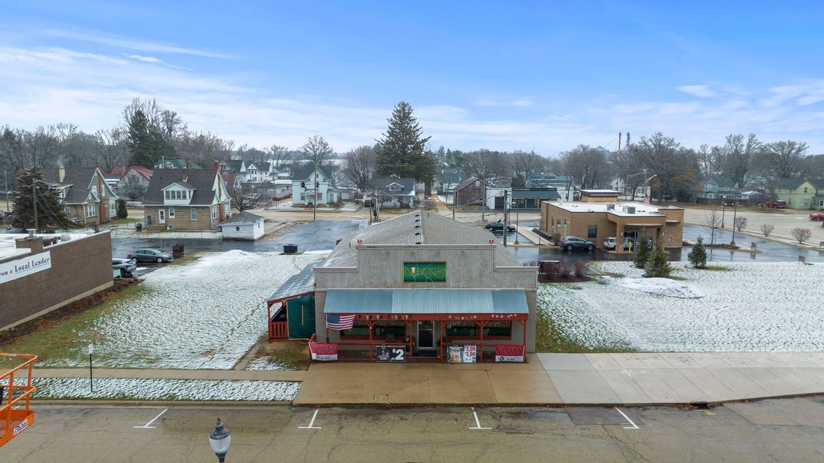 12 Main Street, Mount Morris, IL 61054