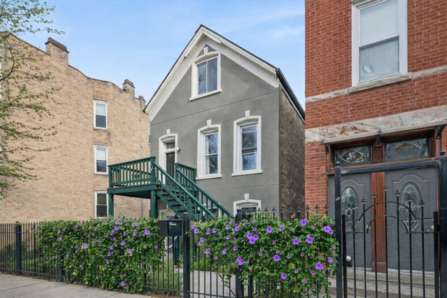 1011 N MOZART Street — Chicago, IL 60622
