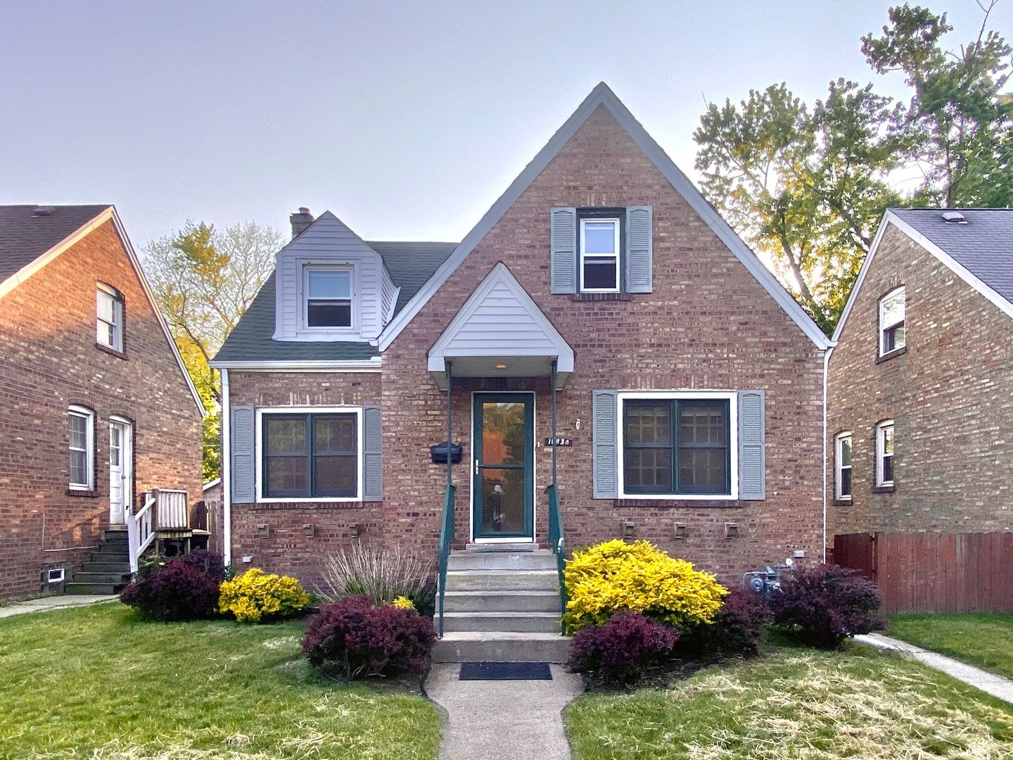 18034 Ridgewood Avenue — Lansing, IL 60438