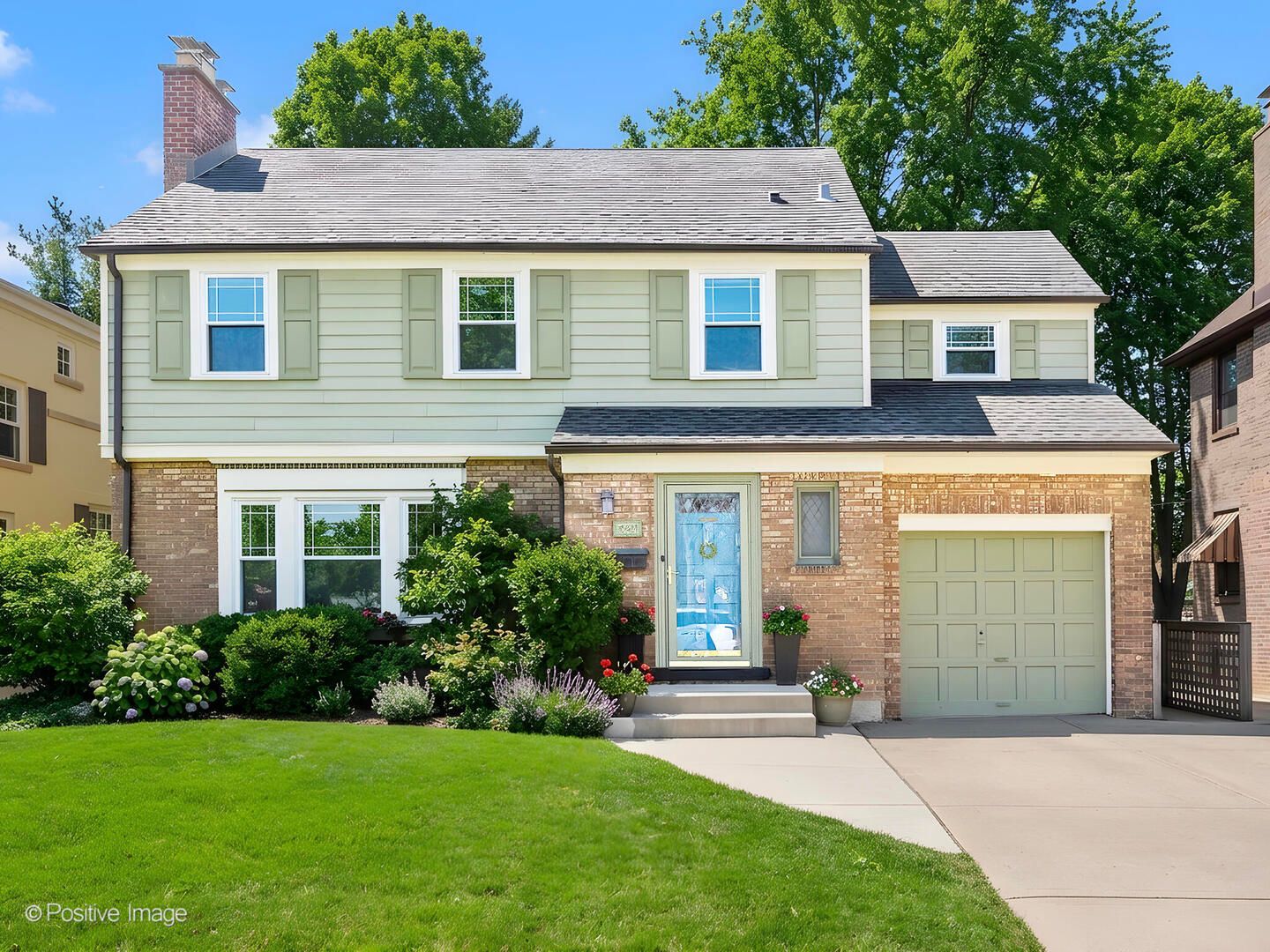 524 S Stone Avenue — La Grange, IL 60525