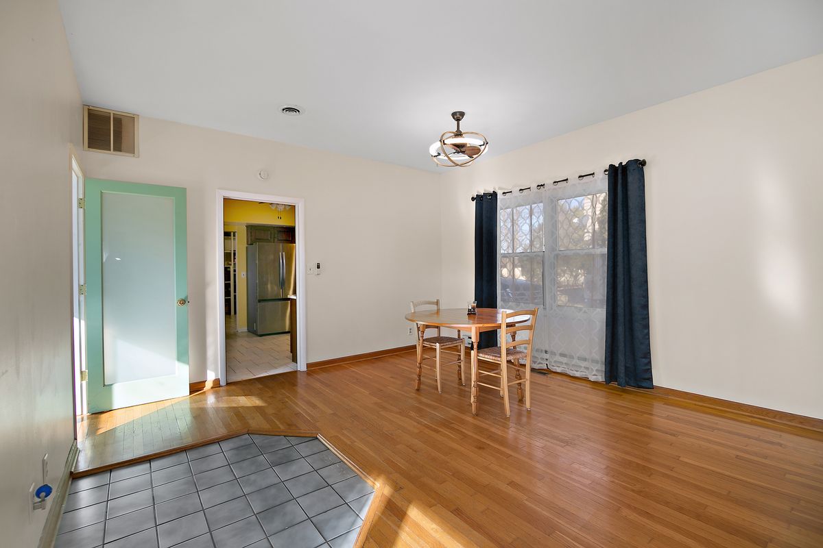 123 Crescent Lane, Cabery, IL 60919