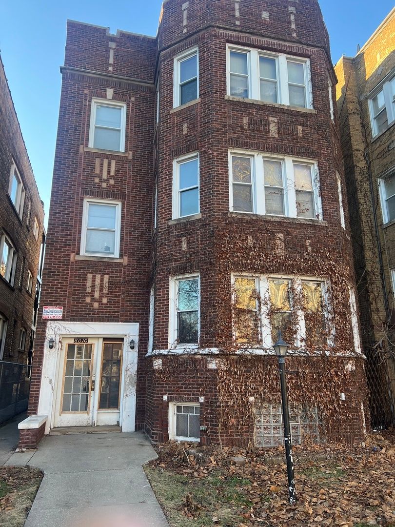 8010 S Evans Avenue #1 — Chicago, IL 60619