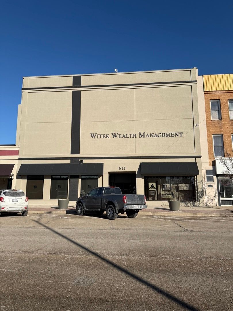 613 1st Street, Lasalle, IL 61301