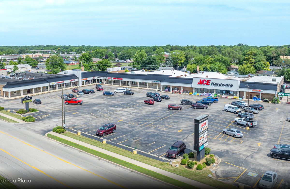 405-461 Liberty Street, Wauconda, IL 60084