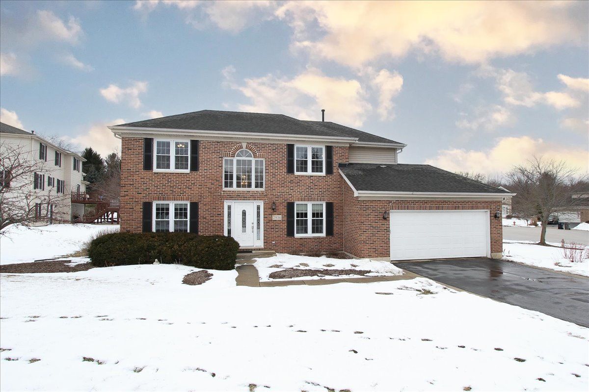 2936 Avalon Drive — Elgin, IL 60124